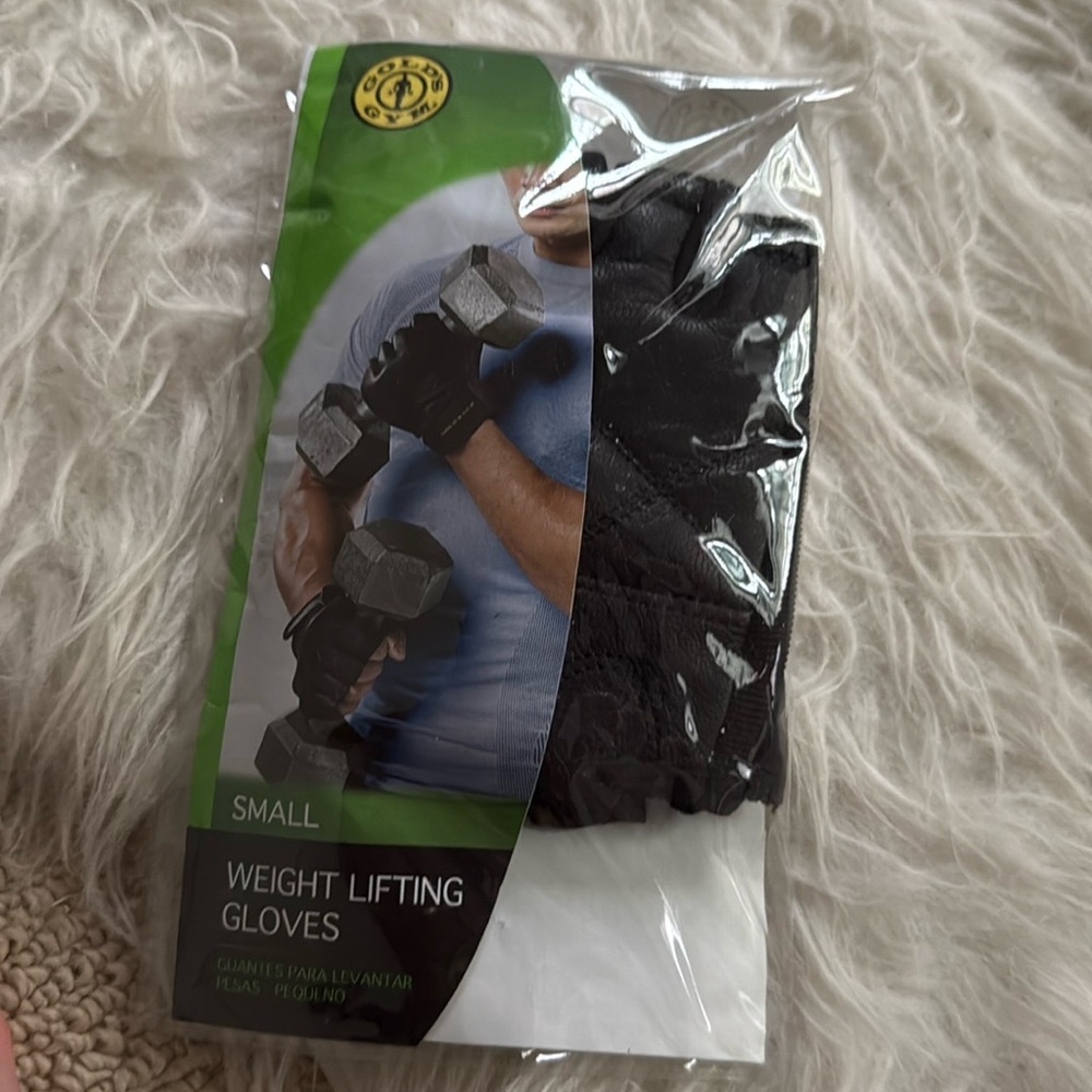 NIB golds gym weightlifting gloves women’s small Workout  Gloves